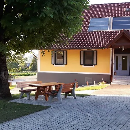 Urlaub Am Bauernhof Lipp Reiterer Gasthof